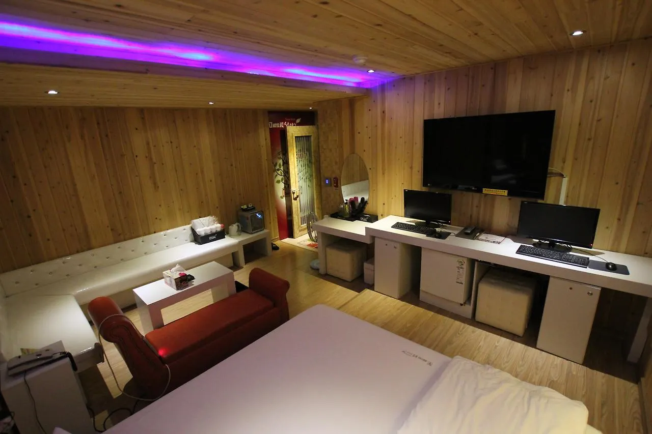 V1 Motel Busan