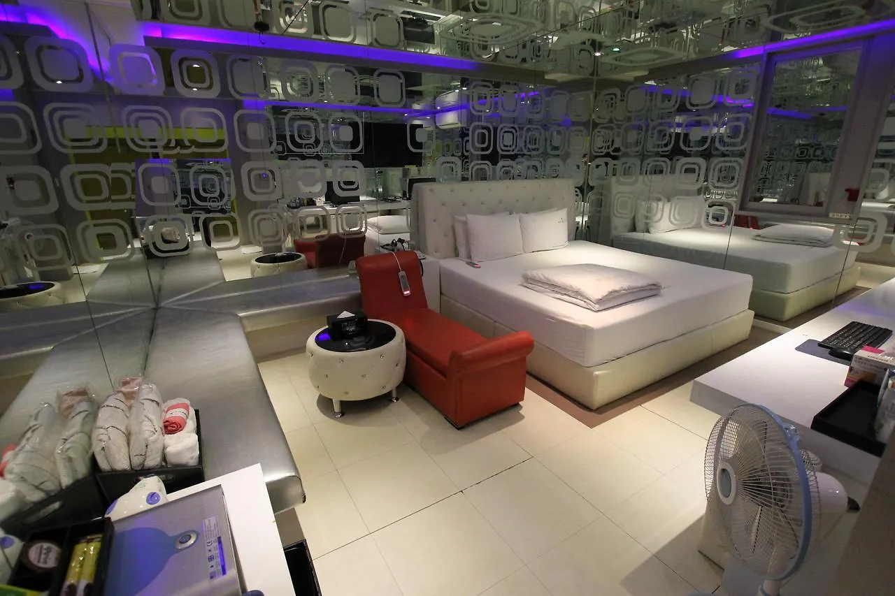 **  V1 Motel Busan South Korea