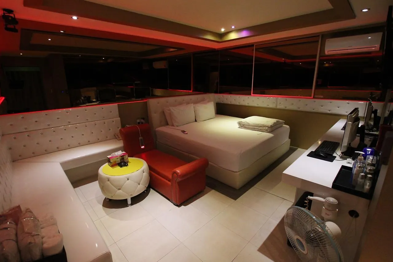 V1 Motel Busan